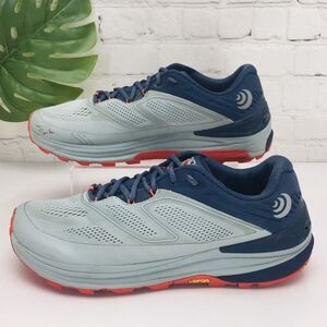 Men's Athletic Shoes in Blue and Gray